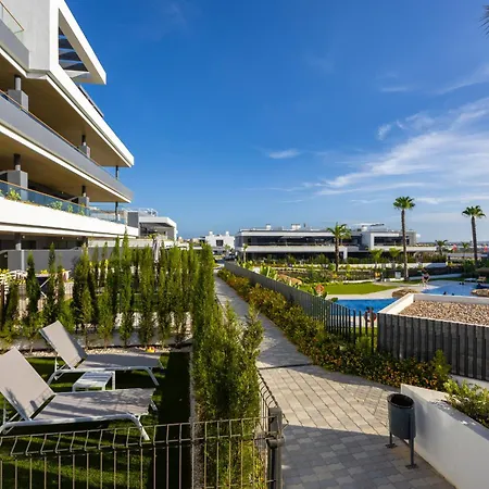 Lagoons - Moderno Con Deporte Y Bienestar Lejlighed *