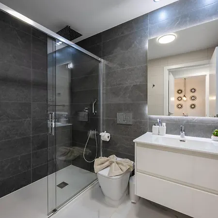 Lagoons - Moderno Con Deporte Y Bienestar Lejlighed *