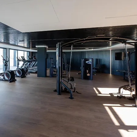 Lagoons - Moderno Con Deporte Y Bienestar